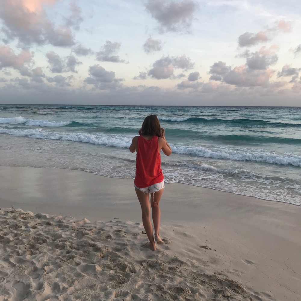 Meet your Posher, Veronica